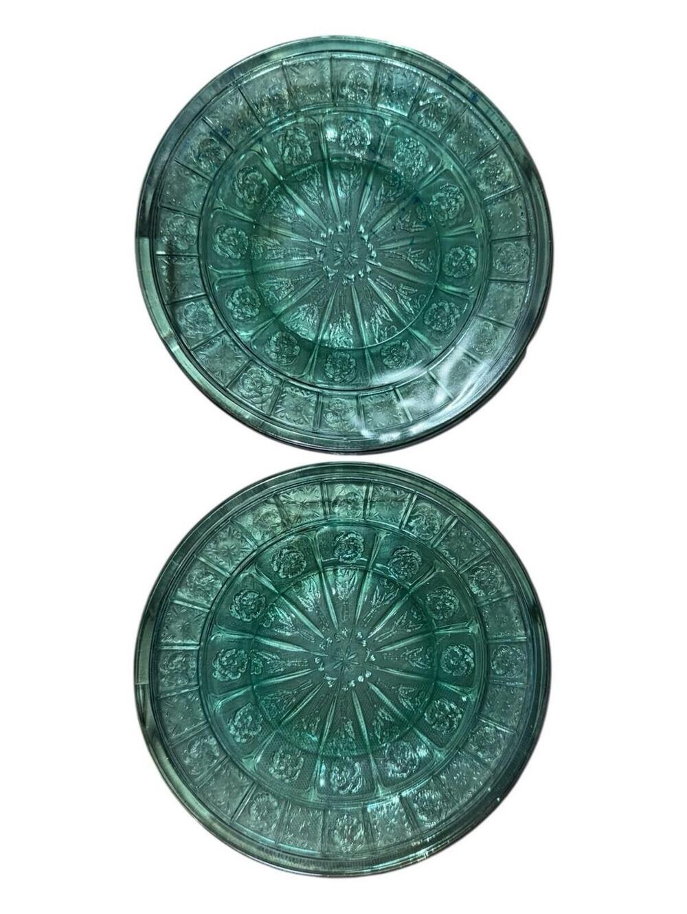 Vintage Indiana Glass Sandwich Green Luncheon Plates Starburst Floral Pair